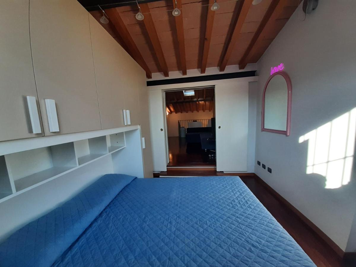 Appartamento Sui Tetti Di Parma Exteriér fotografie