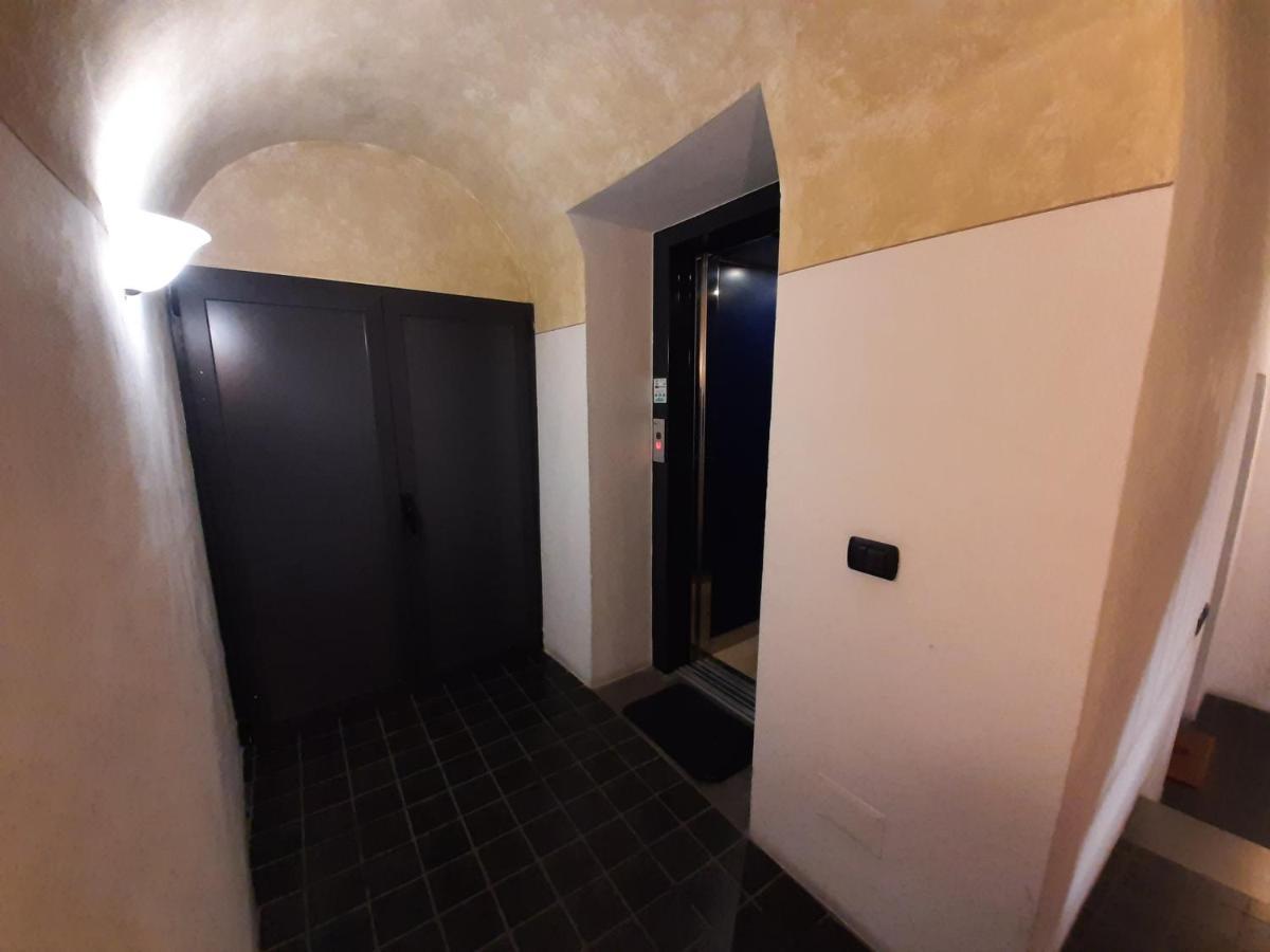 Appartamento Sui Tetti Di Parma Exteriér fotografie